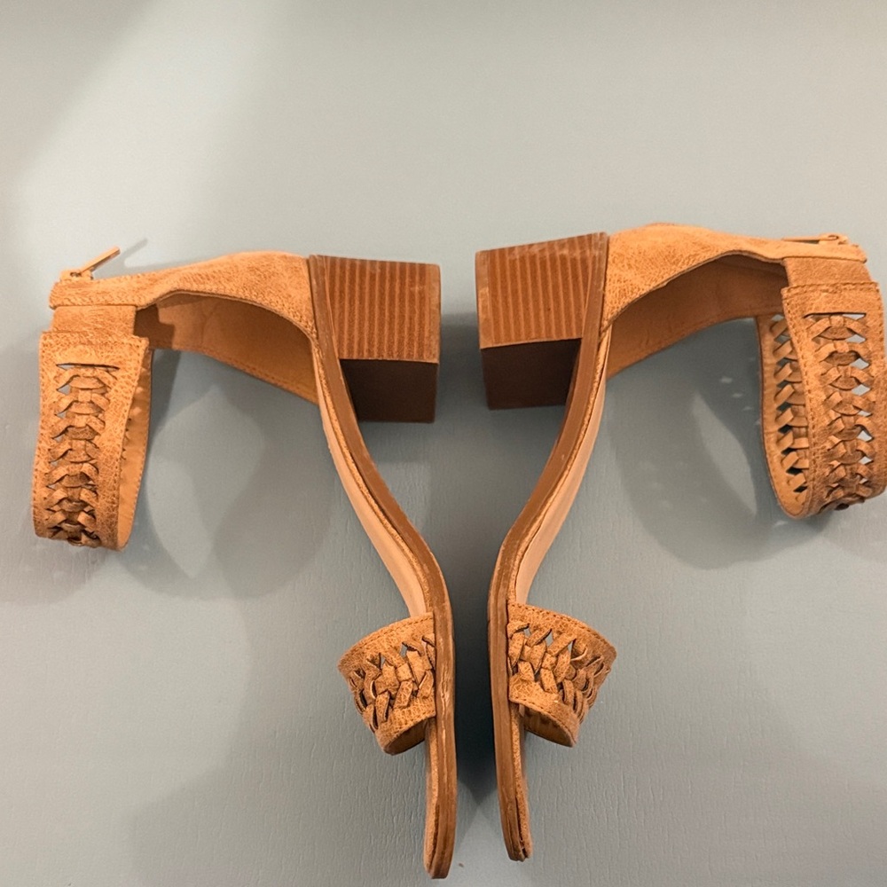 Fergalicious Tan Woven Heels - Picture 4 of 9